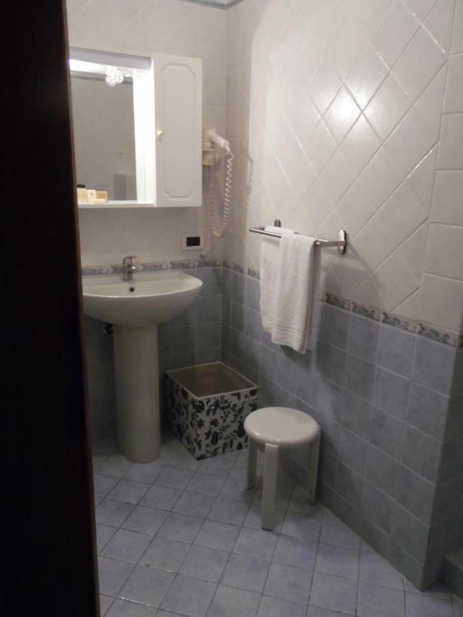 Al Borgo Bed & Breakfast Лука Екстериор снимка