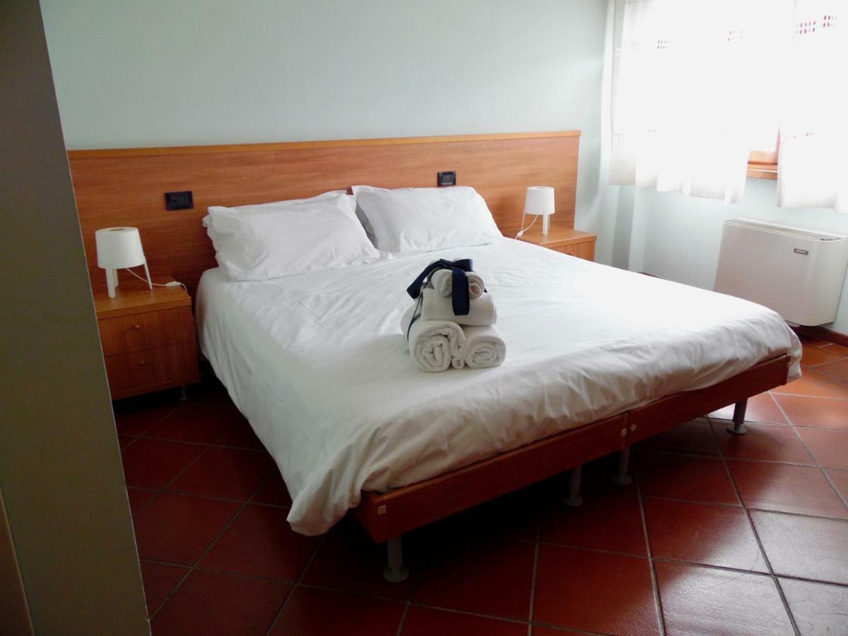 Al Borgo Bed & Breakfast Лука Екстериор снимка